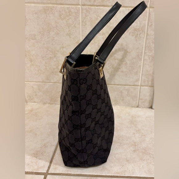 Genuine vintage Gucci Small Black on Black Logo tote. 002-1099 - Picture 8 of 9